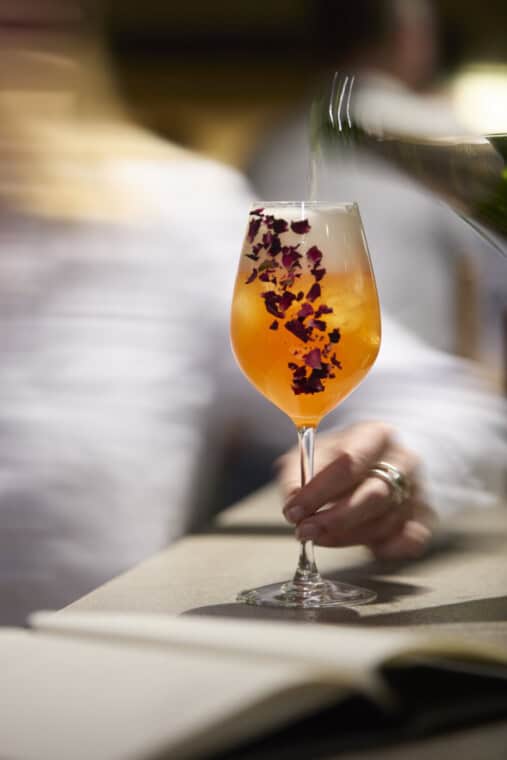 Les Almes Bar