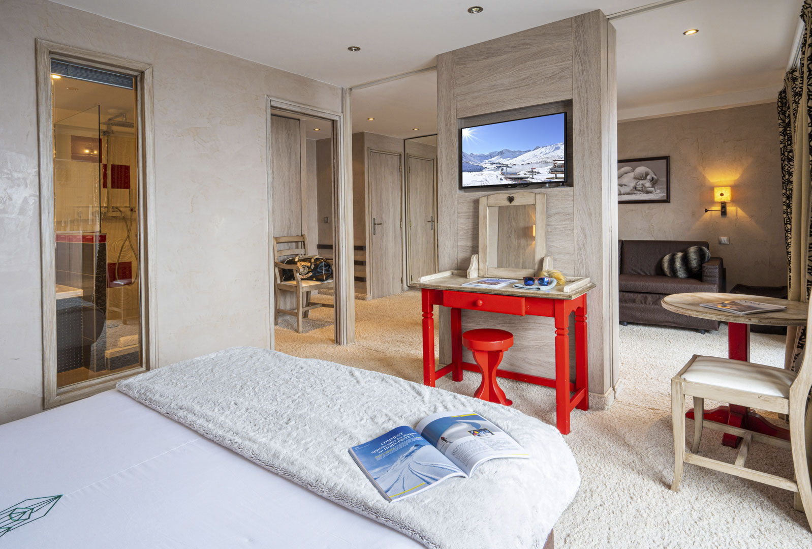 Privilege Suite – image 4