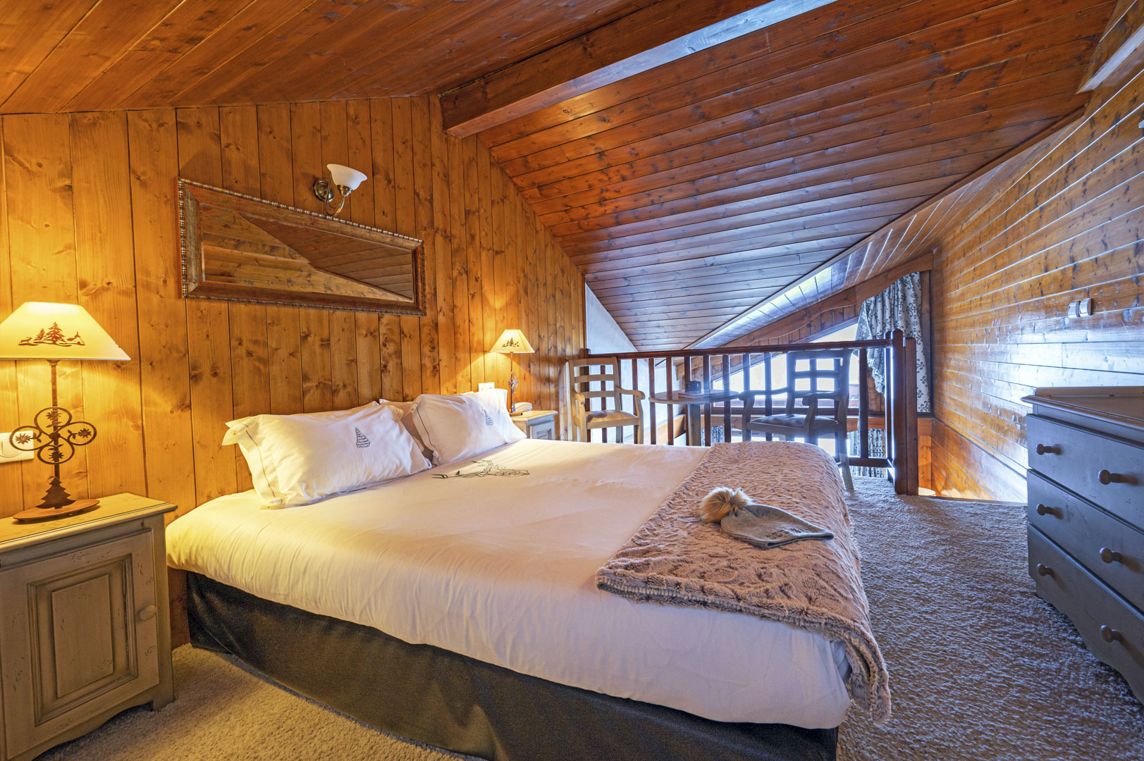 Junior Suite Mezzanine – image 1
