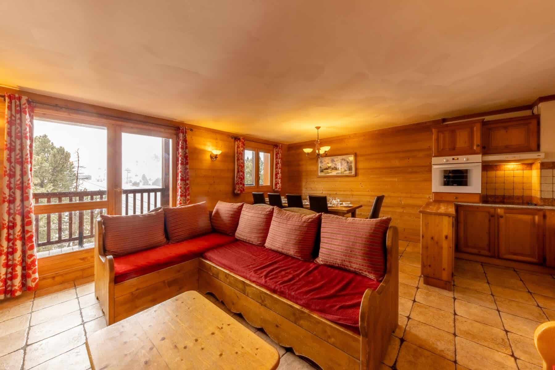 6 bedrooms + sauna – image 1