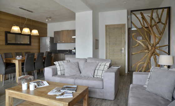 Apartment 12 people – image 1