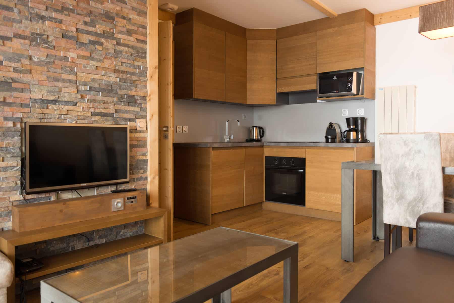2 bedrooms – image 1