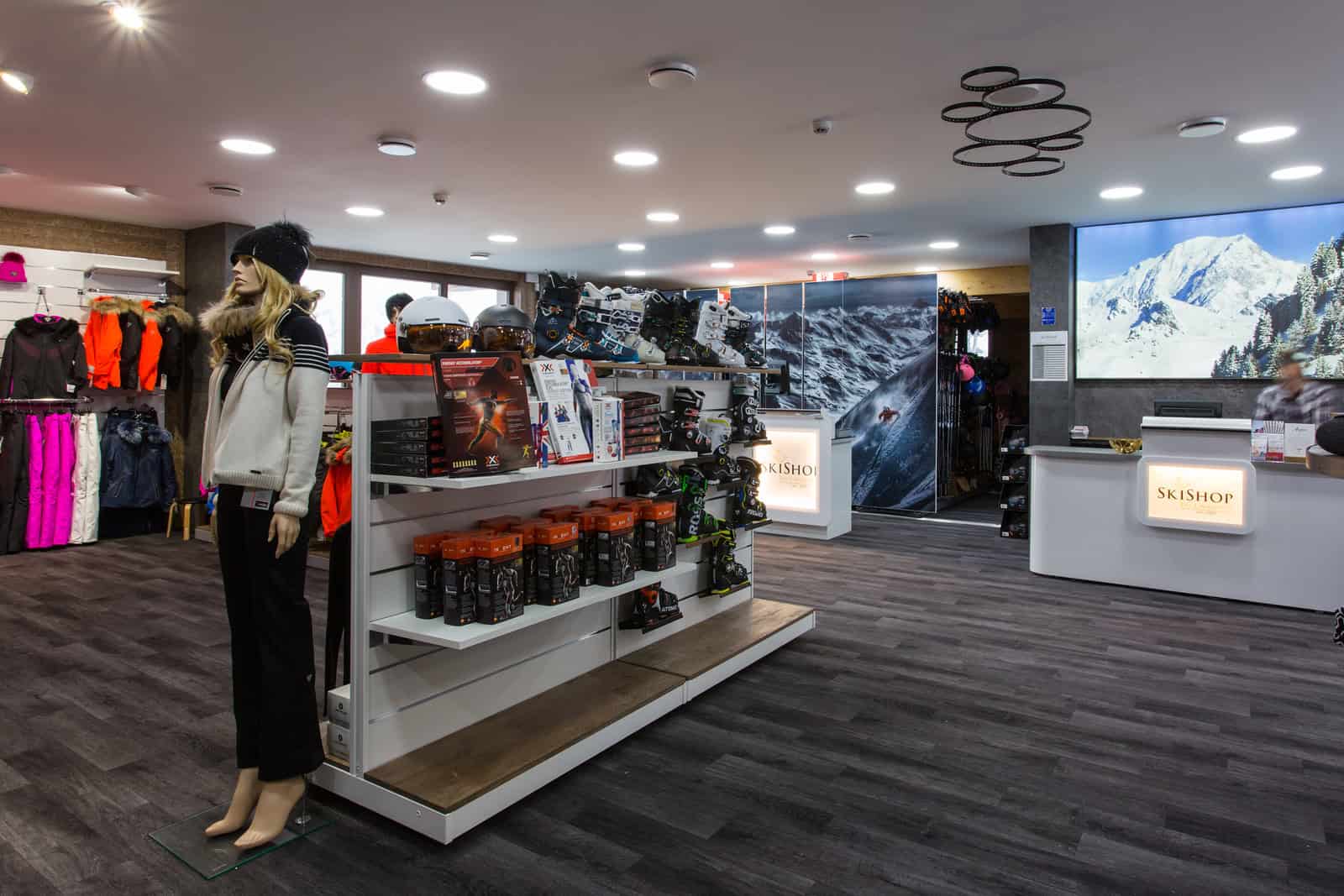 Ski shop